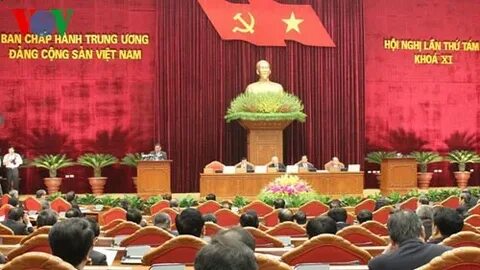 Sự Bùng Nổ Của Video Ngắn và Trí Tuệ Nhân Tạo: Vai Trò Thiết Yếu Của Đào Tạo Kỹ Năng Sáng Tạo Nội Dung_Học biên tập video trực tuyến